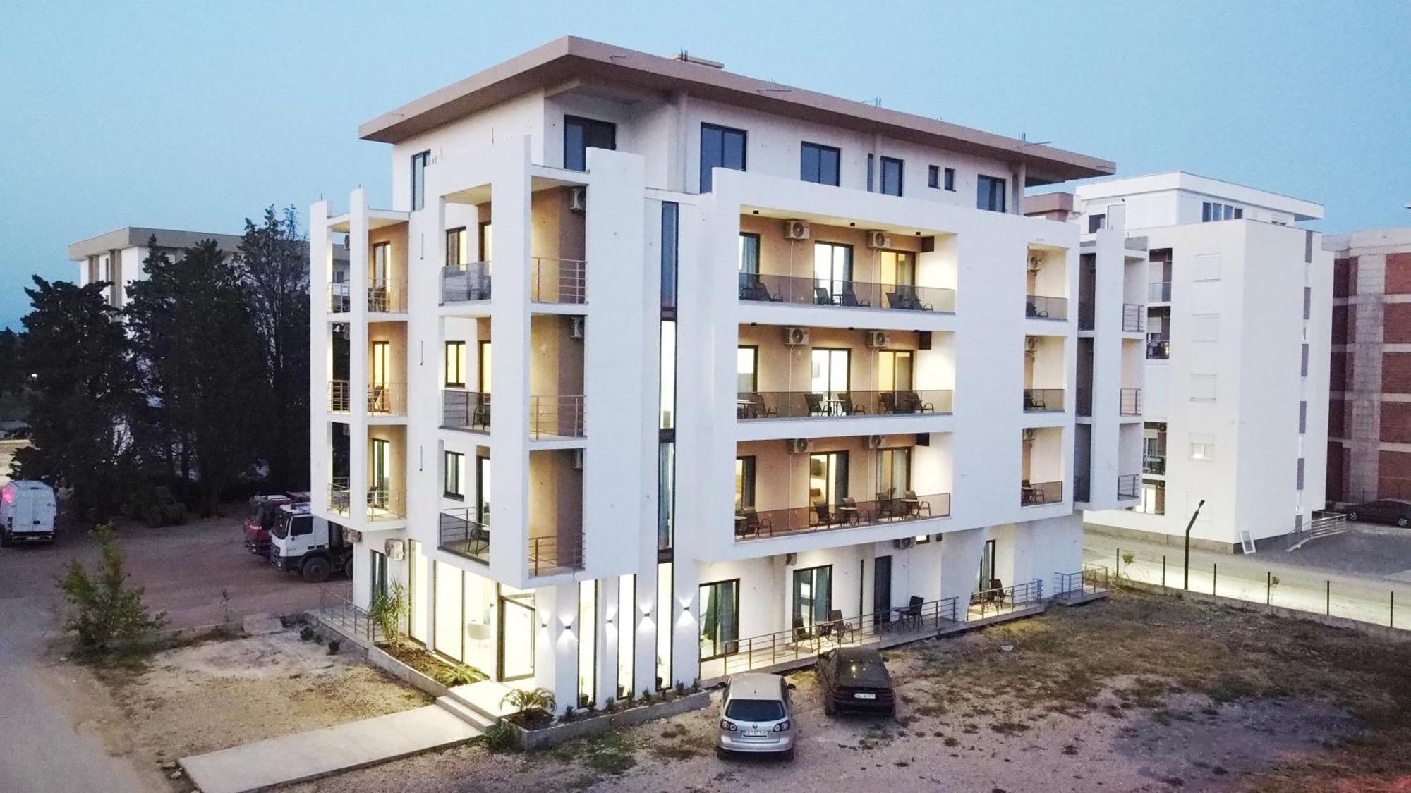 Aparthotel Supreme Luxury Ulcinj Exterior foto